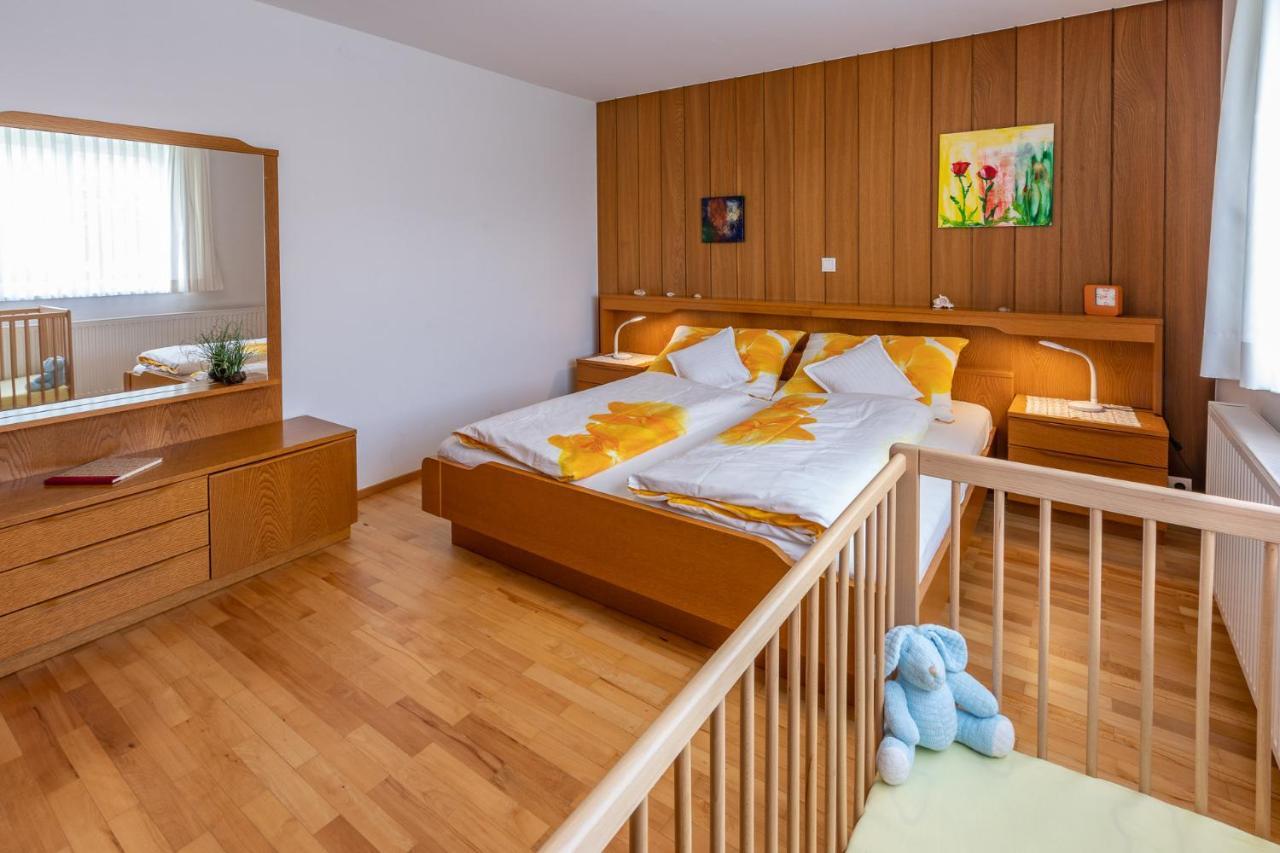 Ferienwohnung Metzler - Blick Auf Die Berge Gofis Екстер'єр фото